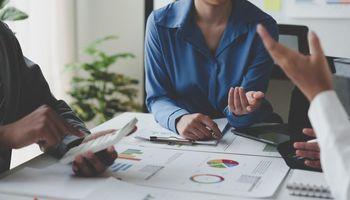 Centaurus Energy Stock Drops 14%: Can the Shares Stage a Recovery?